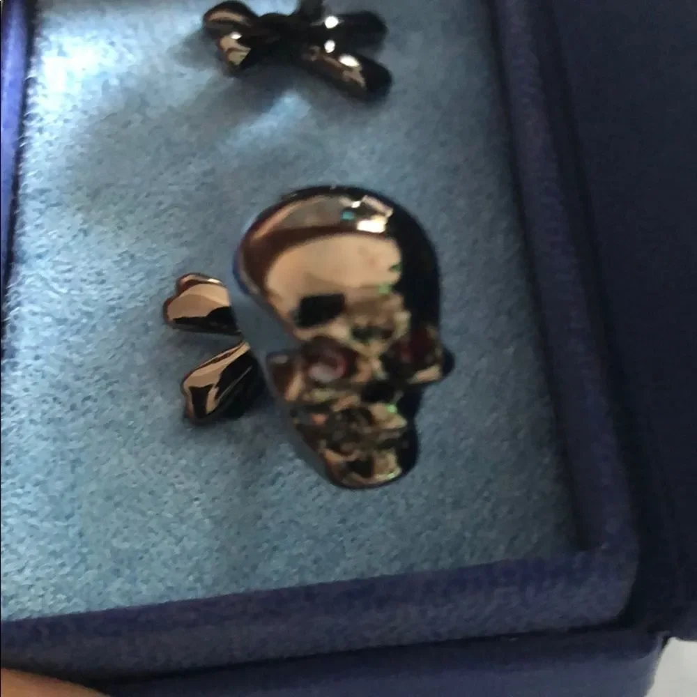Robin Rotenier 925 Sterling Silver Skull Cufflinks Red Stone Eyes NEW